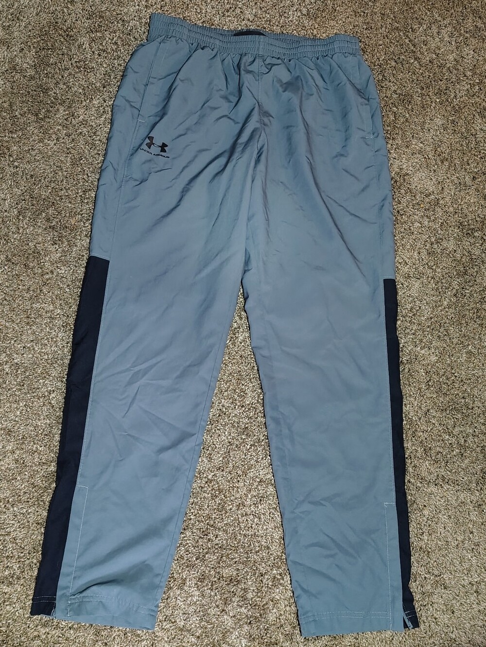 Under Armour Men’s Slate Blue Joggers with Black Side Panels